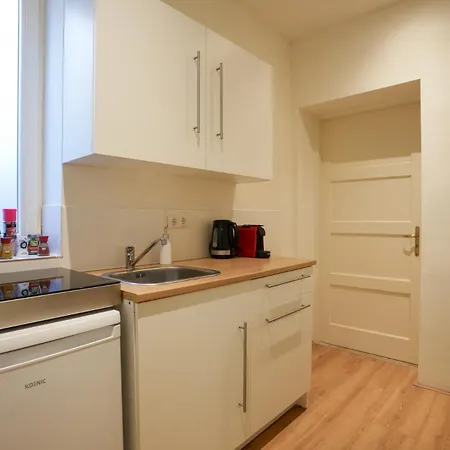 Apartment Logeren In *